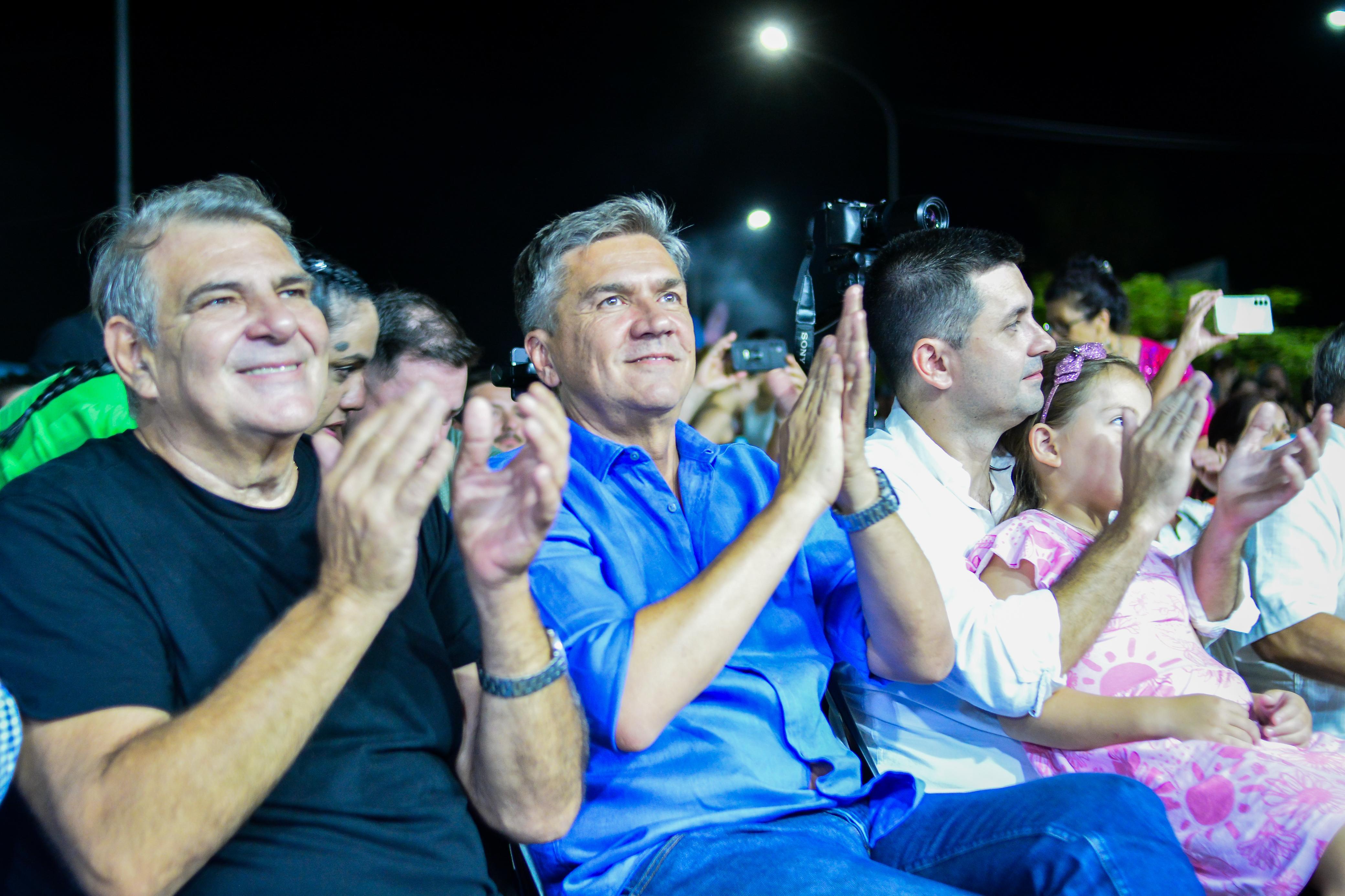 EL GOBERNADOR ZDERO ACOMPAÑÓ EL INICIO DEL 113° ANIVERSARIO DE SÁENZ PEÑA*