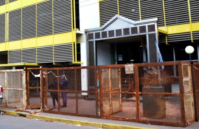 *LA POLICÍA DEL CHACO DISPUSO UN OPERATIVO DE SEGURIDAD EN LA FISCALÍA*