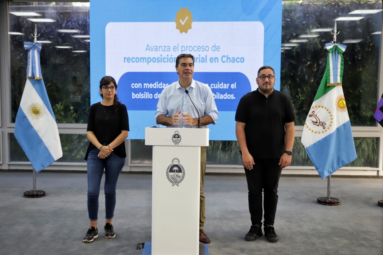 *RECOMPOSICIÓN SALARIAL: CAPITANICH ANUNCIÓ 82% DE AUMENTO PARA ESTATALES DURANTE 2023*