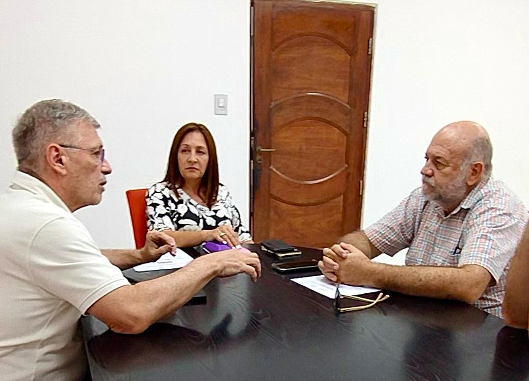 *APA JUNTO A LOS MUNICIPIOS DE SANTA SYLVINA Y DU GRATY EVALUARON LAS ACCIONES DESTINADAS A APROVECHAR LOS RECURSOS HÍDRICOS*