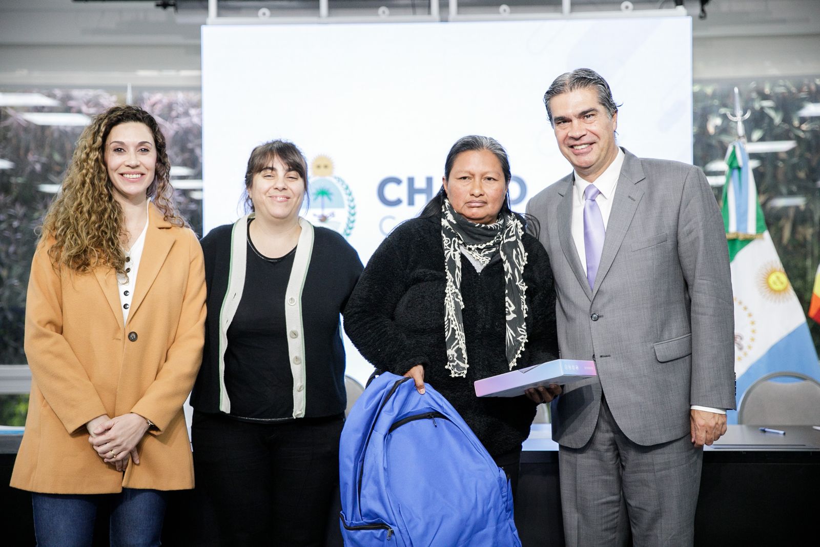 *EN EL DÍA DE LA MUJER INDÍGENA CAPITANICH RINDIÓ HOMENAJE A LAS AGENTES SANITARIAS POR SU LABOR*