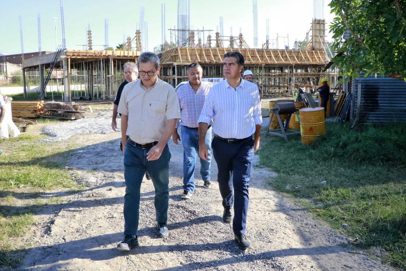 *CAPITANICH RECORRIÓ LAS OBRAS DEL POLO EDUCATIVO EN RESISTENCIA: “AQUÍ SE CONGREGARÁN ACTIVIDADES ARTÍSTICAS, CULTURALES Y EDUCATIVAS”*