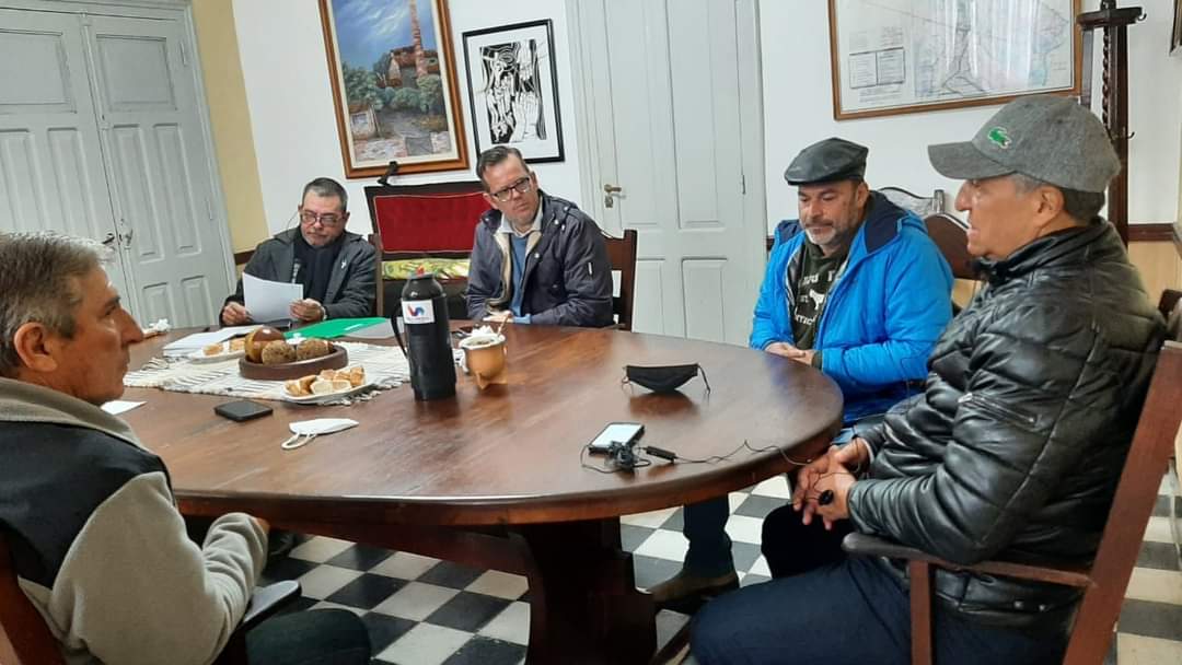 PAPP RECIBIÓ A INTEGRANTES DE LA ASOCIACIÓN DE INGENIEROS AGRÓNOMOS