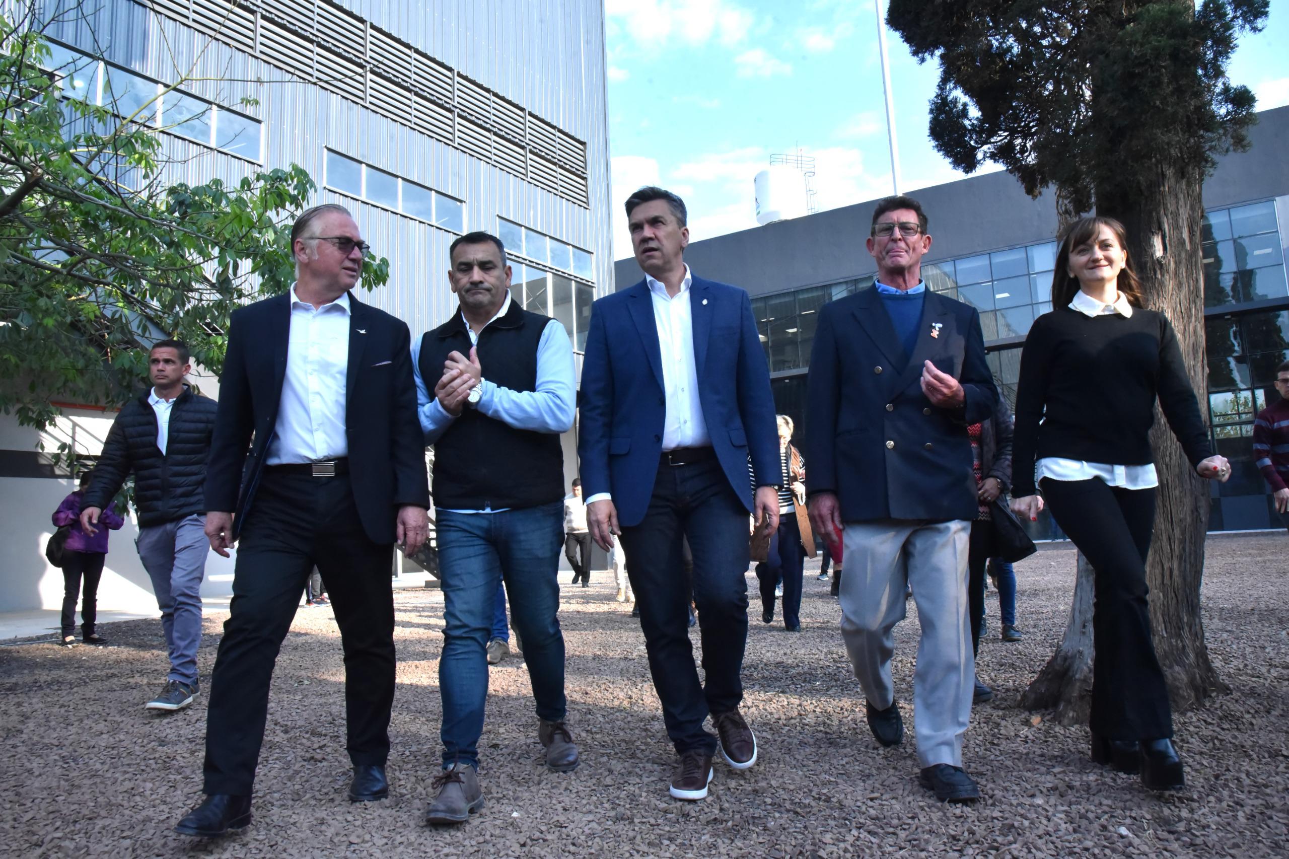 EL GOBERNADOR ZDERO HABILITÓ LAS OBRAS DEL CEF N°1, IESEF Y DESOCHA