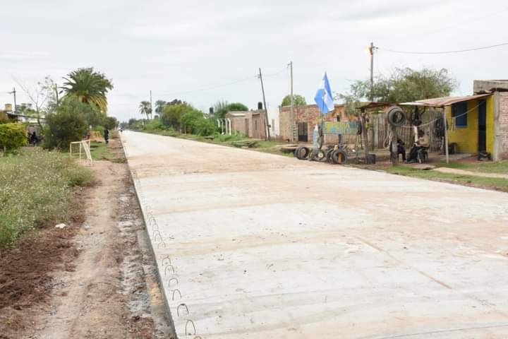 VILLA ANGELA: PAPP SOBRE EL PAVIMENTO DE CALLE MONTEAGUDO: “SE CONSTRUIRÁN ALREDEDOR DE 2700 METROS LINEALES EN ESTE SECTOR”