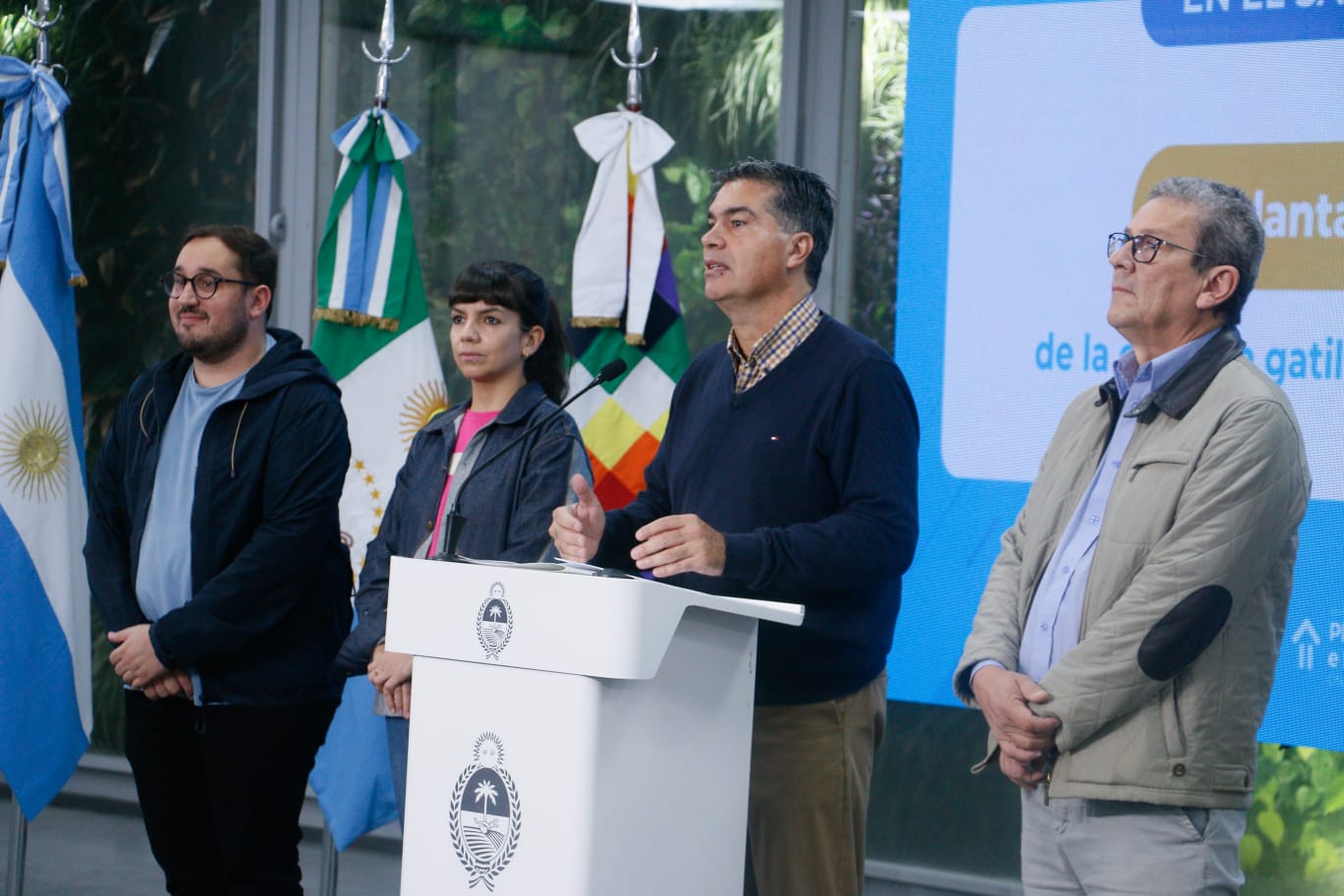 SALARIO DOCENTE: CAPITANICH ANUNCIÓ QUE SE ADELANTARÁ A MAYO EL PAGO DE LA CLÁUSULA GATILLO