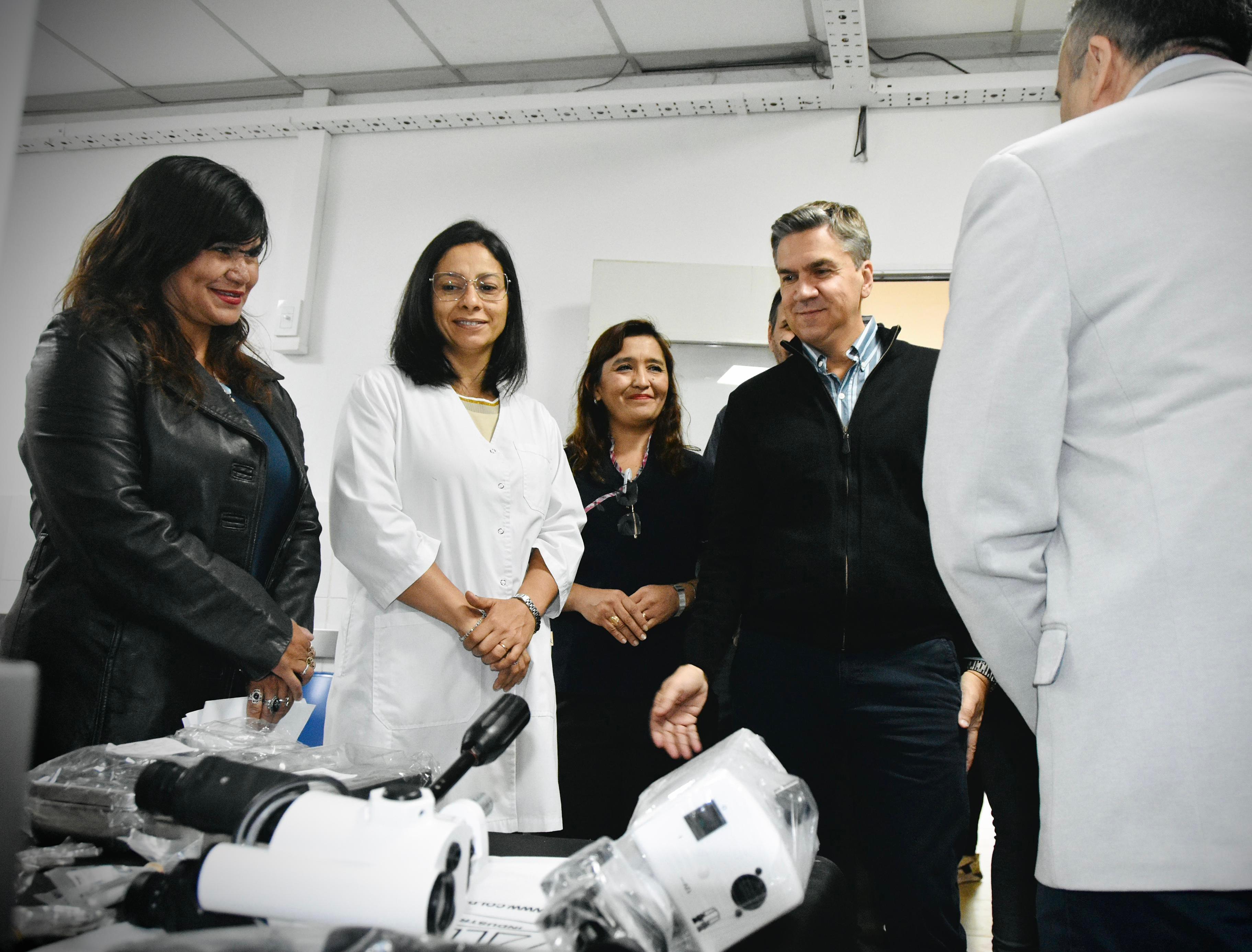 *HOSPITAL DE FONTANA: EL GOBIERNO PROVINCIAL INCORPOR&Oacute; EQUIPAMIENTOS DE &Uacute;LTIMA GENERACI&Oacute;N*