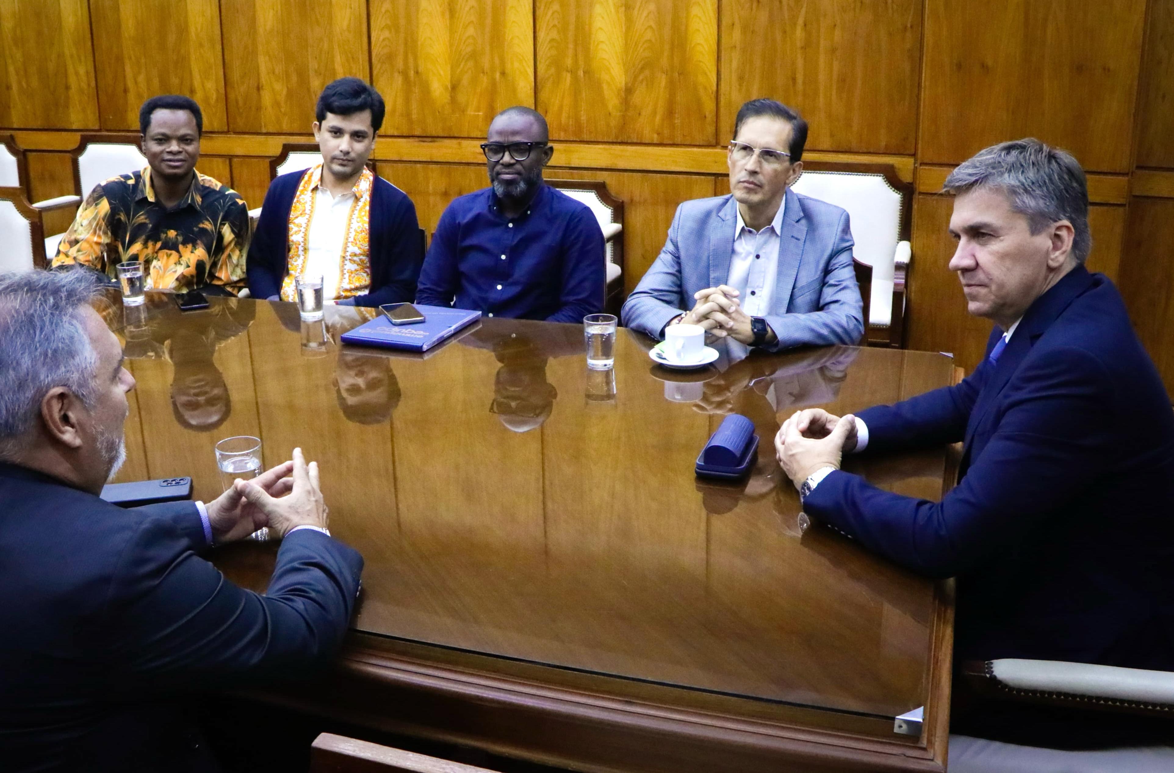 CRUZADA EVANGELÍSTICA: EL GOBIERNO Y REFERENTES DEL MINISTERIO CRISTIANO INTERNACIONAL AVANZAN EN EL  EVENTO QUE SE REALIZARÁ EN RESISTENCIA*