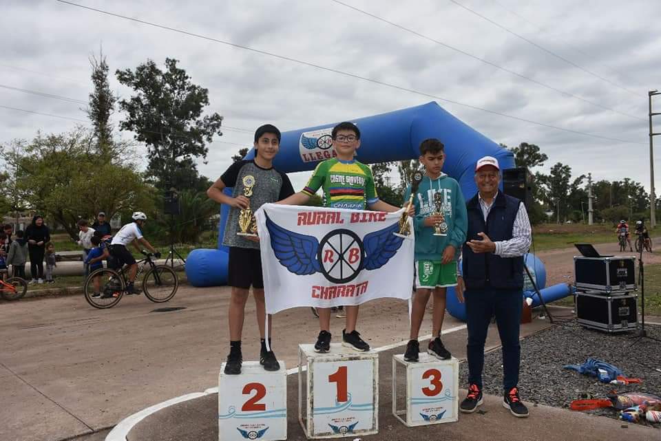 EL INTENDENTE PAPP VALORÓ LA IMPORTANCIA DEL DEPORTE EN CAMPEONATO CHAQUEÑO DE RURAL BIKE EN VILLA ÁNGELA