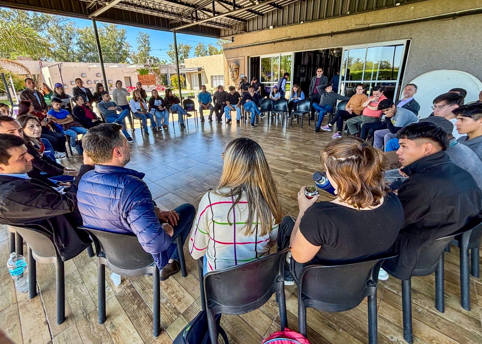 *VILLA &Aacute;NGELA: &ldquo;AL CHACO SE LO DEFIENDE CON CORAJE Y TRABAJANDO JUNTO A LA GENTE&rdquo; DIJO SILVANA SCHNEIDER*