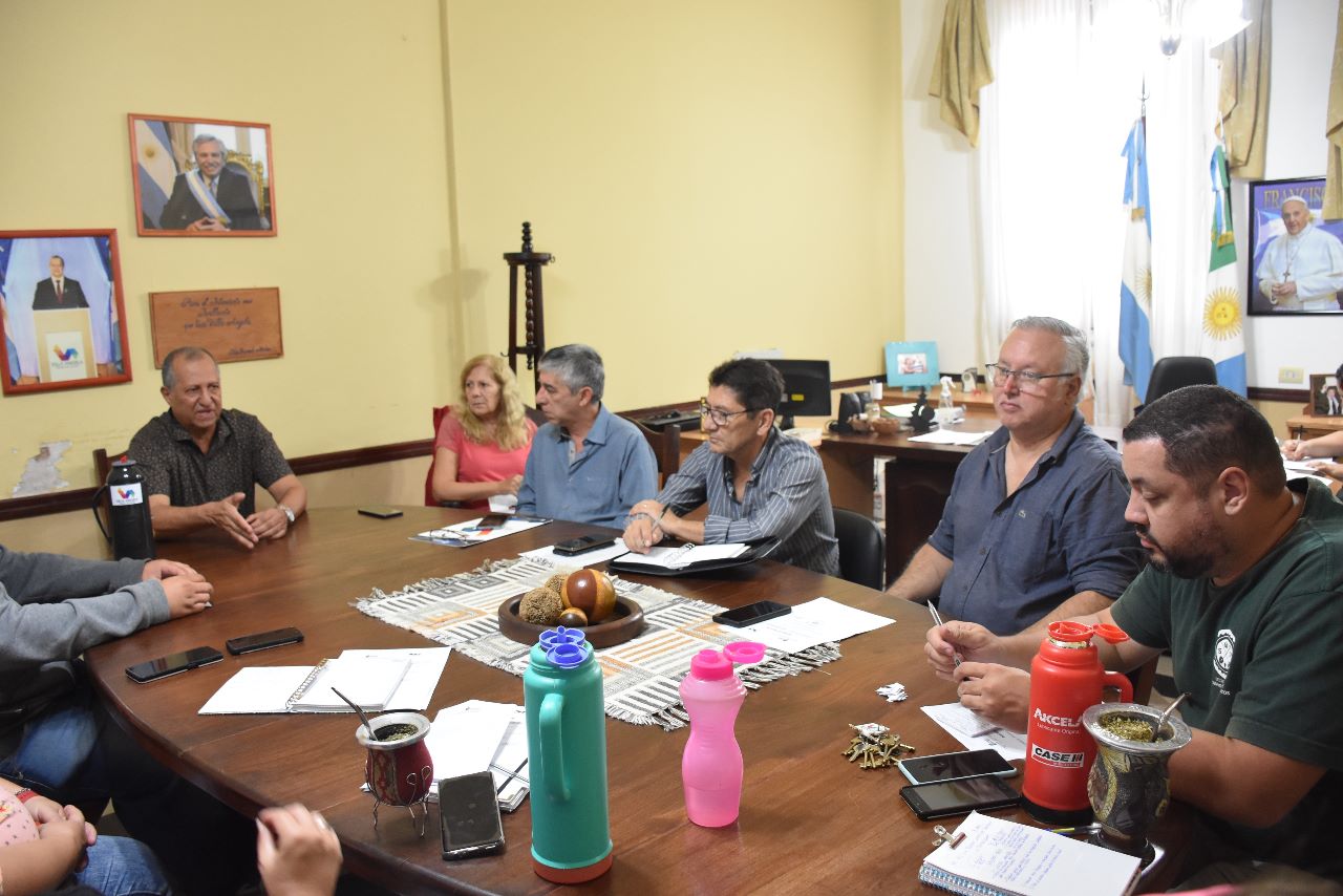 EL INTENDENTE ADALBERTO PAPP REUNIÓ A SU GABINETE PARA REFORZAR LA GESTIÓN