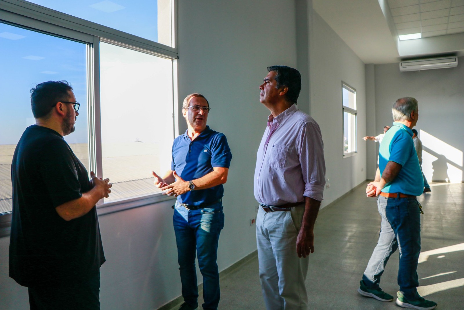 *CAPITANICH RECORRIÓ LA NUEVA SEDE DE LA FACULTAD DE ARTE DE LA UNNE QUE INAUGURA EL MIÉRCOLES JUNTO A ALBERTO FERNÁNDEZ*