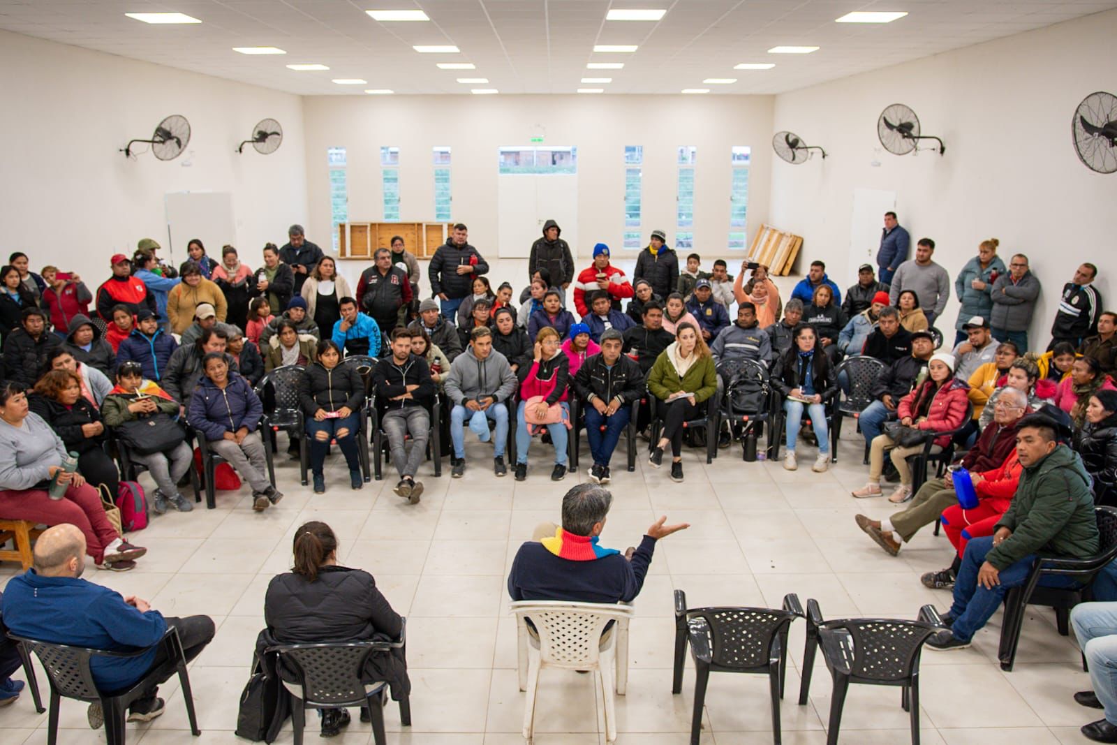 *Escucha activa: Capitanich planteó soluciones en seguridad y acceso a la salud*