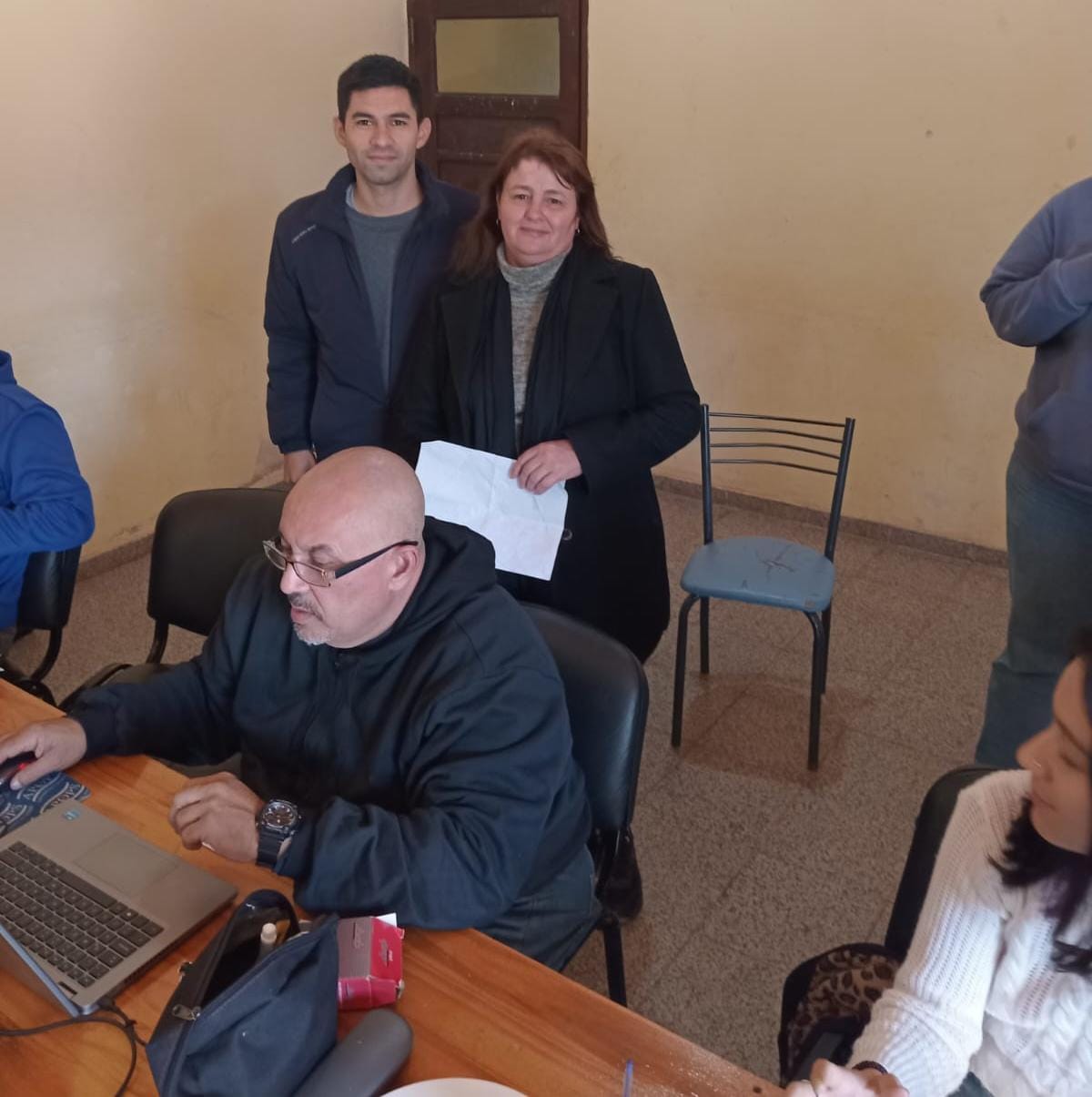 PRIMER OPERATIVO DE ANSES Y PAMI EN PRESIDENCIA ROCA