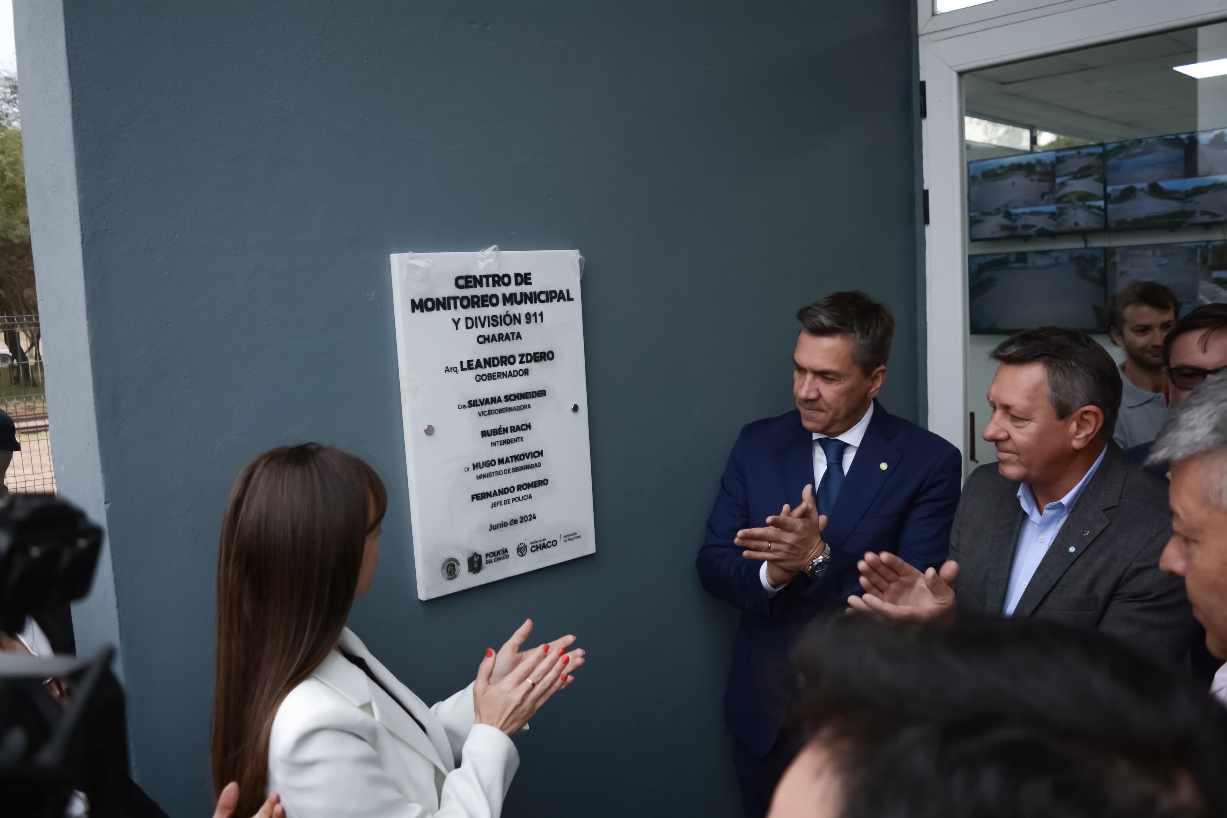 *CHARATA: ZDERO INAUGURÓ EL CENTRO DE MONITOREO MUNICIPAL Y DIVISIÓN 911*