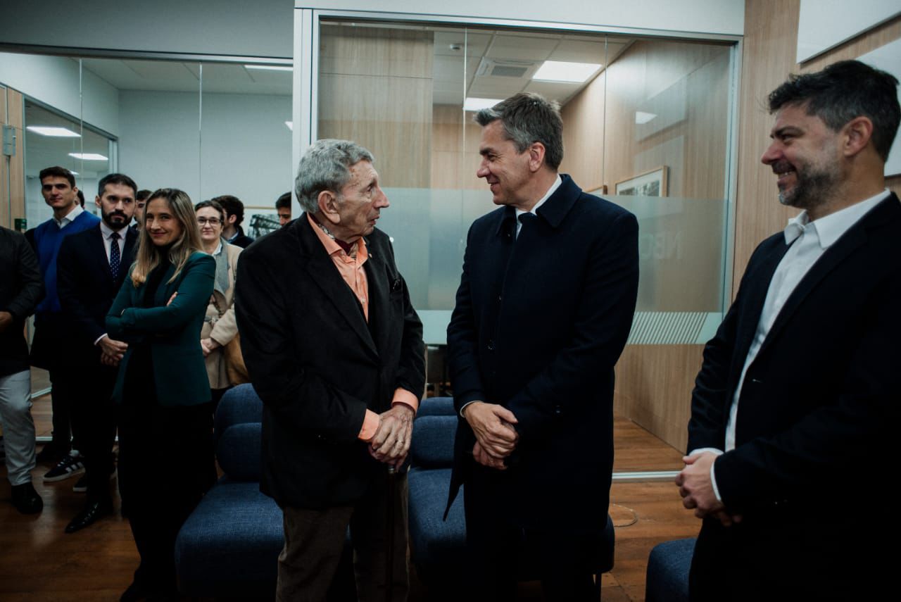 *EL NUEVO BANCO DEL CHACO RENOV&Oacute; SU SUCURSAL EN BUENOS AIRES JUNTO A LUIS LANDRISCINA*