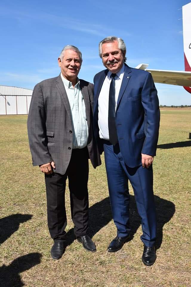 EL INTENDENTE PAPP INAUGURÓ 100 VIVIENDAS JUNTO AL PRESIDENTE FERNÁNDEZ Y EL GOBERNADOR CAPITANICH
