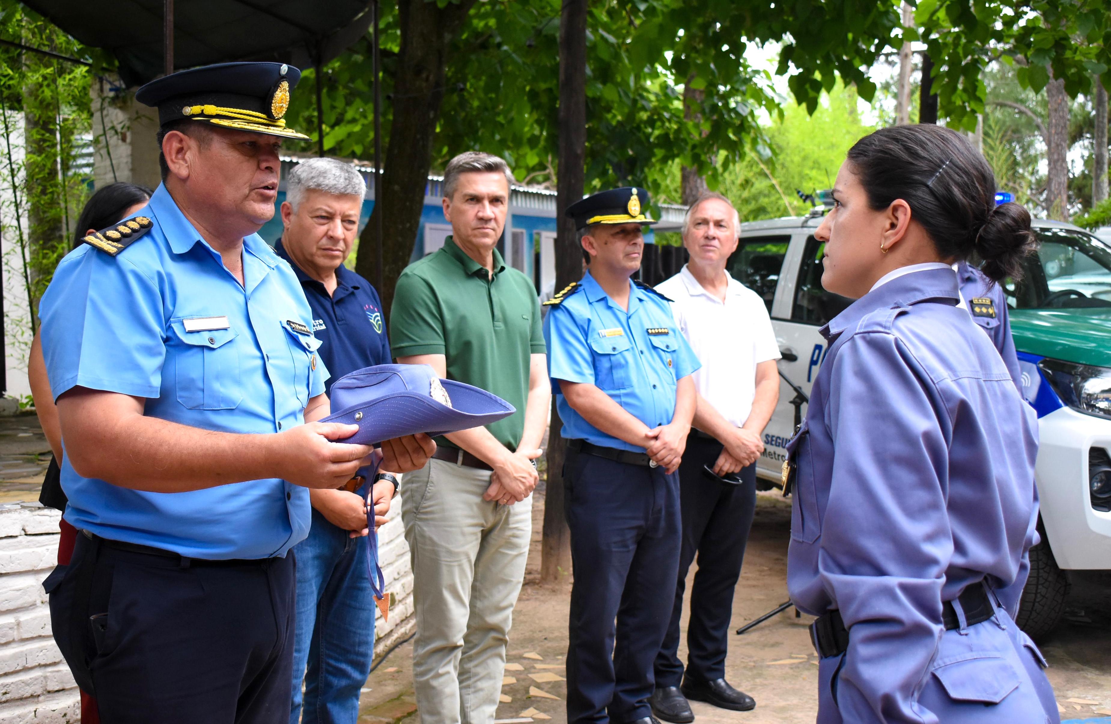 *PLAN PROVINCIAL DE SEGURIDAD: EL GOBERNADOR ZDERO ENTREG&Oacute; UN PATRULLERO 0KM PARA LA ZONA RURAL DE BARRANQUERAS*