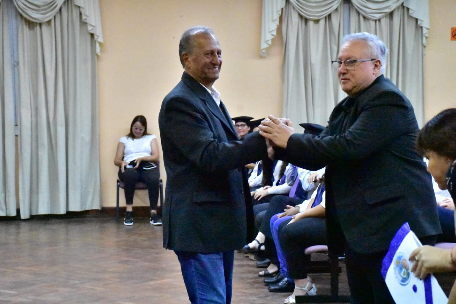 EL INTENDENTE ADALBERTO PAPP PARTICIPÓ DEL ACTO DE EGRESADOS DEL ANEXO UEGP N° 172
