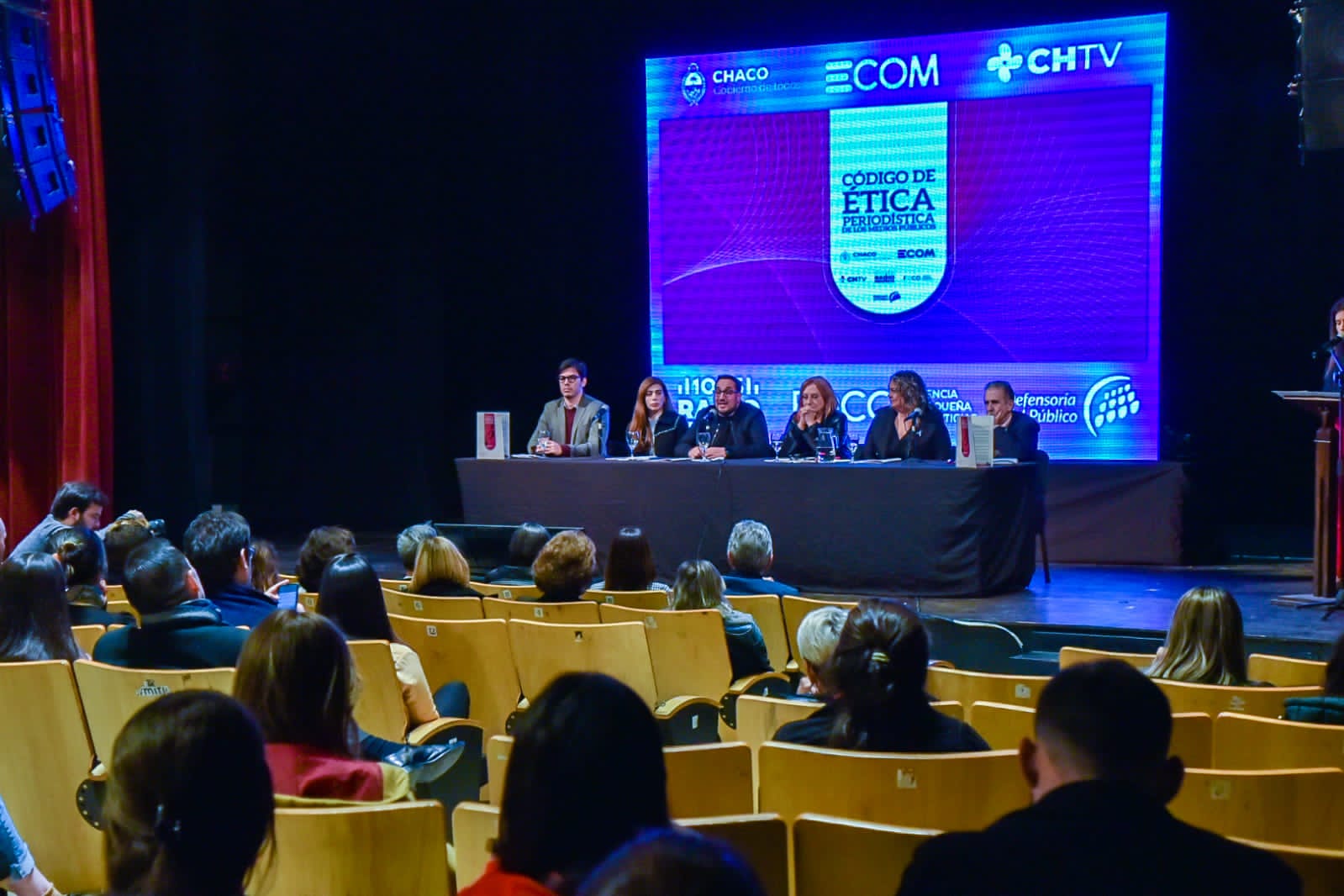 *EL GOBIERNO DEL CHACO PRESENTÓ EL CÓDIGO DE ÉTICA PERIODÍSTICA DE MEDIOS PÚBLICOS*