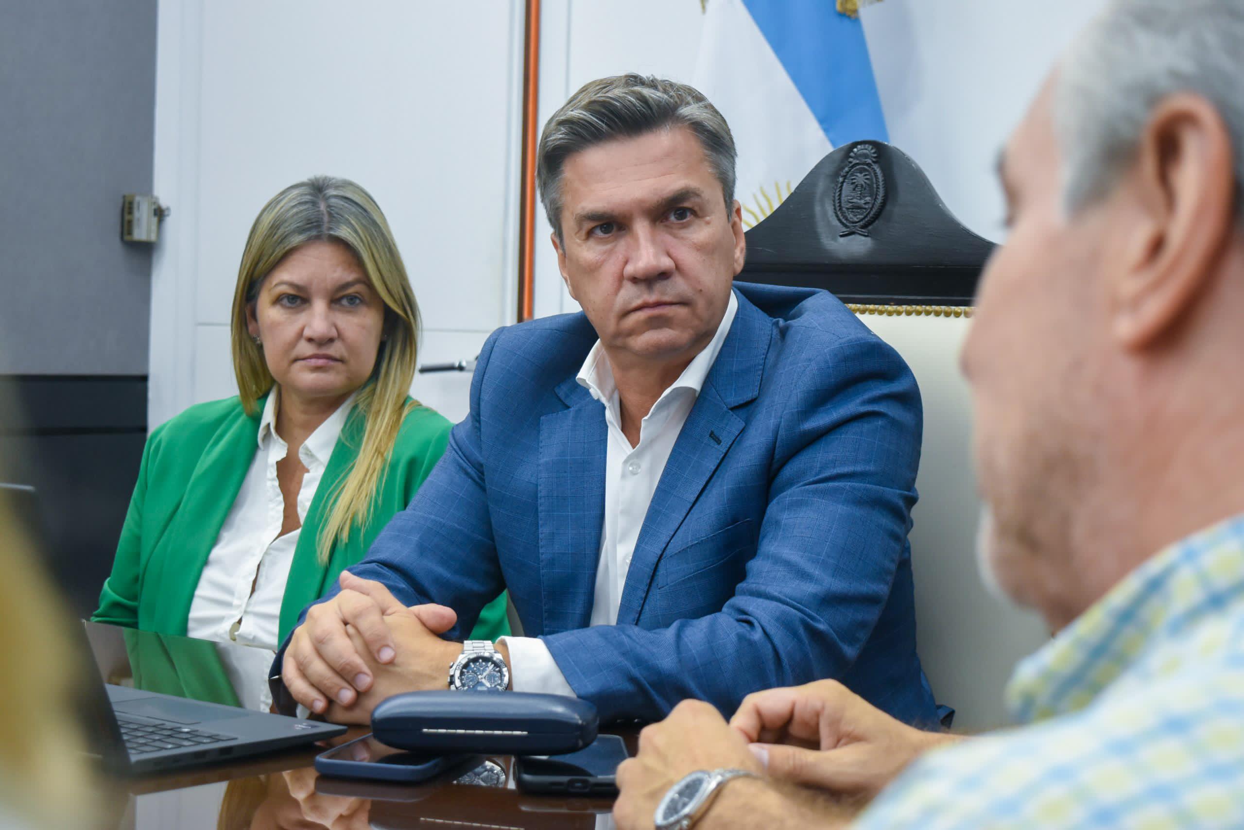 *EL GOBERNADOR ZDERO FIRMÓ EL DECRETO QUE DECLARA LA EMERGENCIA AGROPECUARIA*