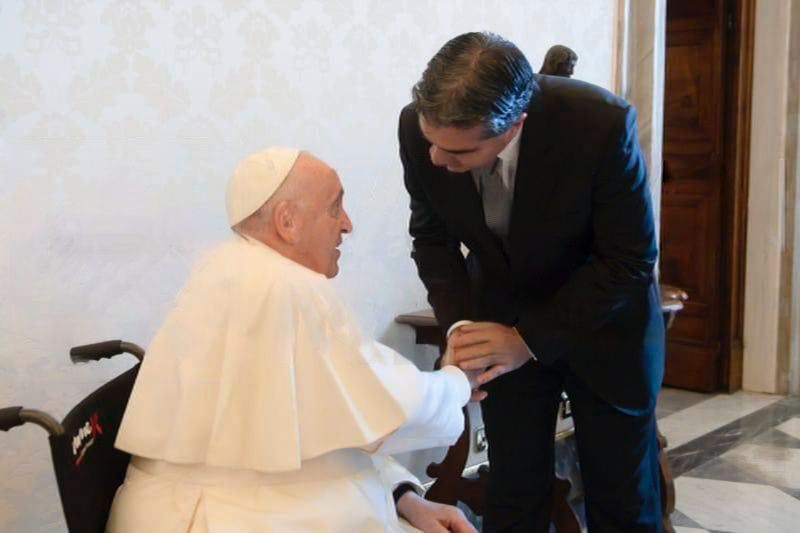 CAPITANICH CON EL PAPA FRANCISCO: “ES UN LÍDER ESPIRITUAL QUE PROMUEVE LA CULTURA DEL ENCUENTRO Y LA PAZ”