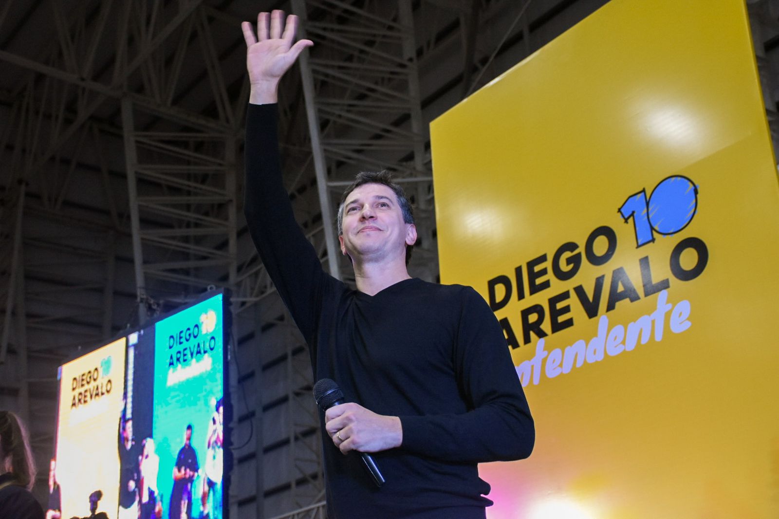 *“ESTAMOS LISTOS PARA TRANSFORMAR  RESISTENCIA”, DIJO DIEGO ARÉVALO ANTE UNA MULTITUD*
