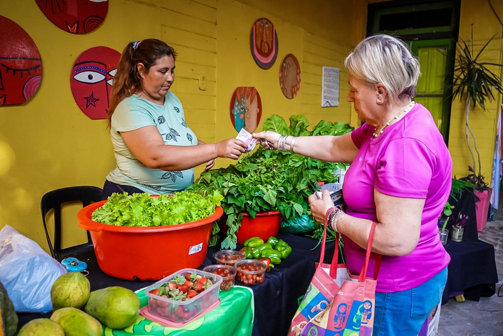 *PRODUCTOS 100% CHAQUEÑOS Y A PRECIOS JUSTOS: EL GOBIERNO INAUGURÓ UN ALMACÉN POPULAR EN EL CECUAL*