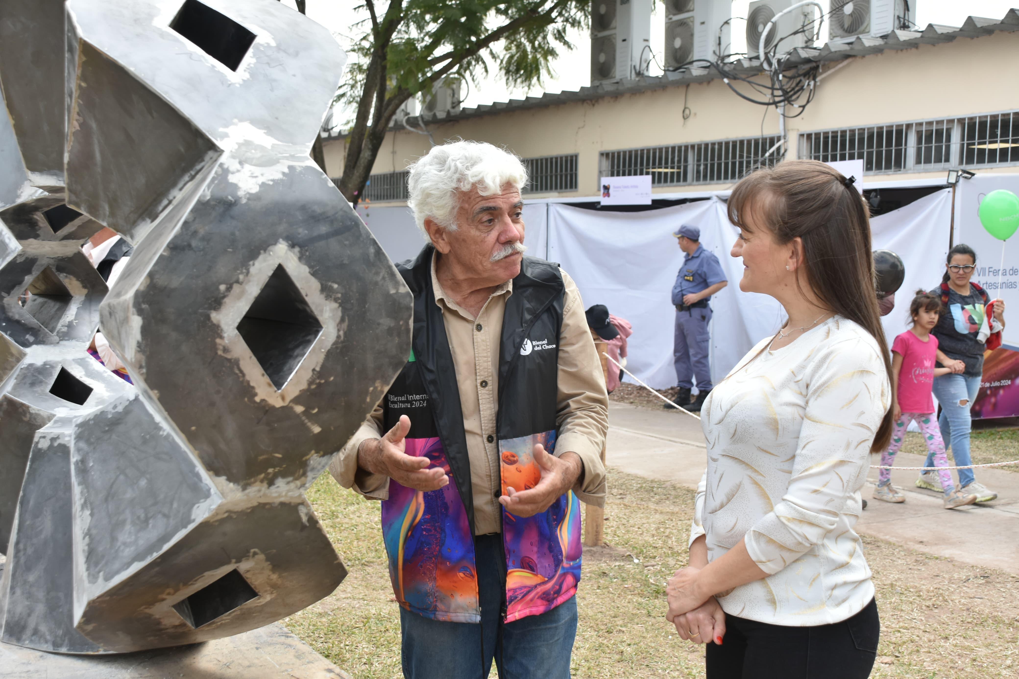“LA BIENAL DEL CHACO HA SUPERADO TODAS LAS EXPECTATIVAS Y TIENE QUE SEGUIR CRECIENDO” DIJO LA VICEGOBERNADORA SCHNEIDER