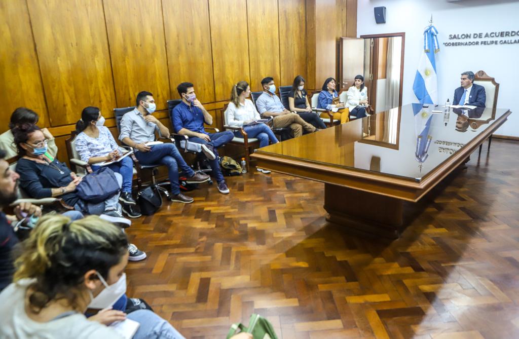*GOBIERNO Y ORGANIZACIONES CIVILES ARTICULAN ACCIONES PARA UN ABORDAJE INTEGRAL DE LOS CONSUMOS PROBLEMÁTICOS*