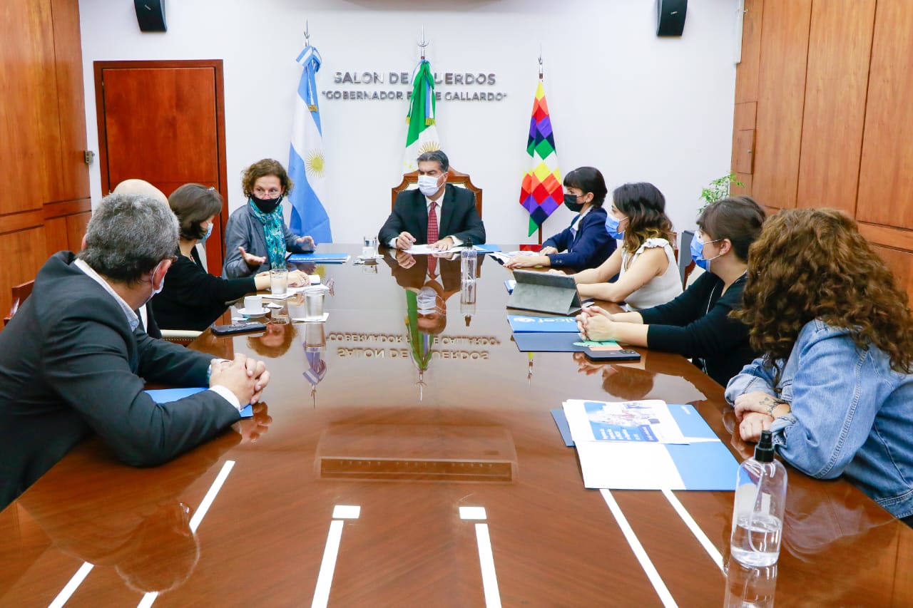 EL GOBIERNO PROVINCIAL Y UNICEF DEFINEN POLÍTICAS DE PROMOCIÓN DE DERECHOS DE NIÑAS, NIÑOS Y ADOLESCENTES