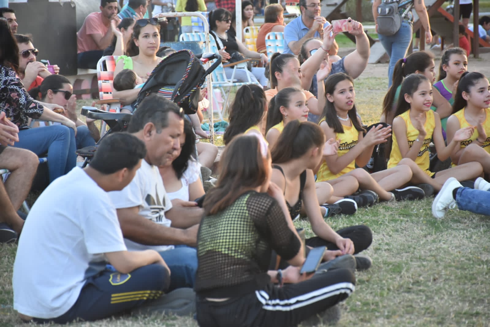 VILLA ANGELA: GRAN CONCURRENCIA EN LA TARDE CULTURAL ORGANIZADA POR EL MUNICIPIO