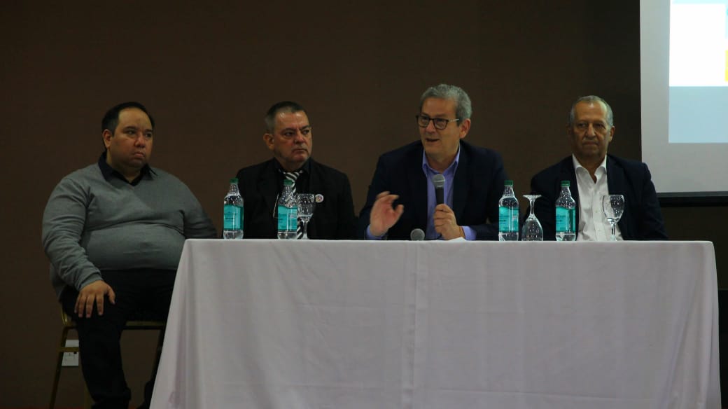 EN VILLA ÁNGELA, CON MÁS DE 500 DOCENTES, SE LLEVA A CABO EL PRIMER CONGRESO PROVINCIAL DE EDUCACIÓN PÚBLICA