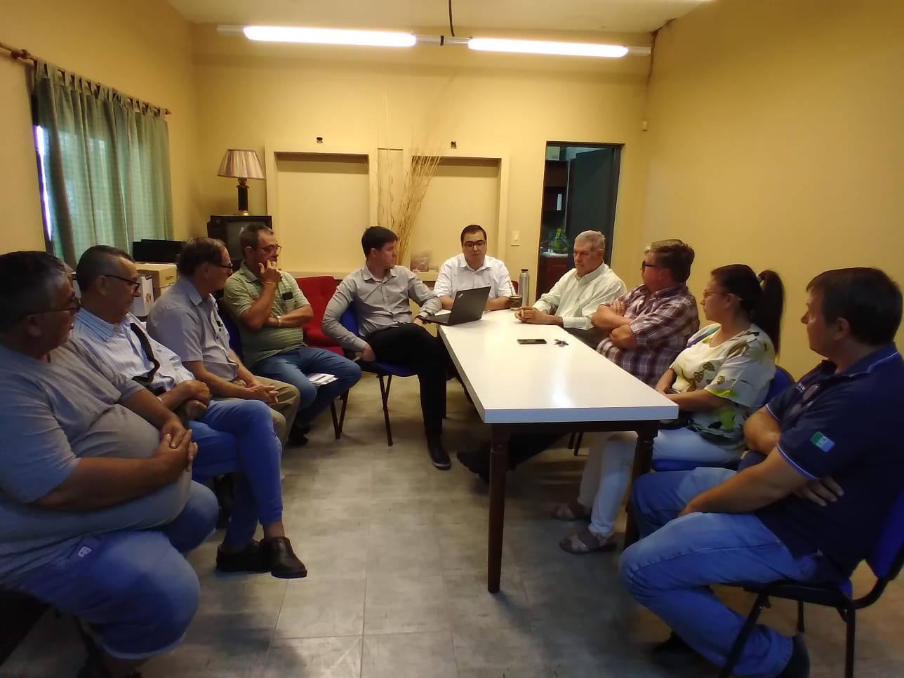 SECHEEP CONCRETÓ REUNIONES CON VECINOS, COMERCIANTES Y CONCEJALES DE VILLA ÁNGELA