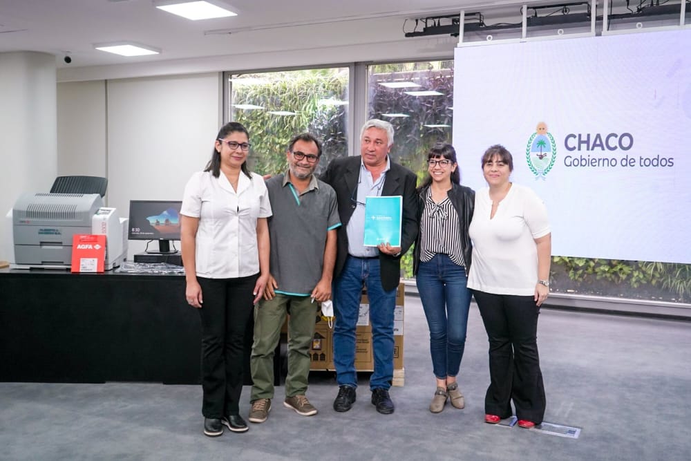 LA PROVINCIA ENTREGÓ EQUIPAMIENTO DIGITAL PARA LOS SERVICIOS DE RADIOLOGÍA DE CINCO HOSPITALES DEL INTERIOR