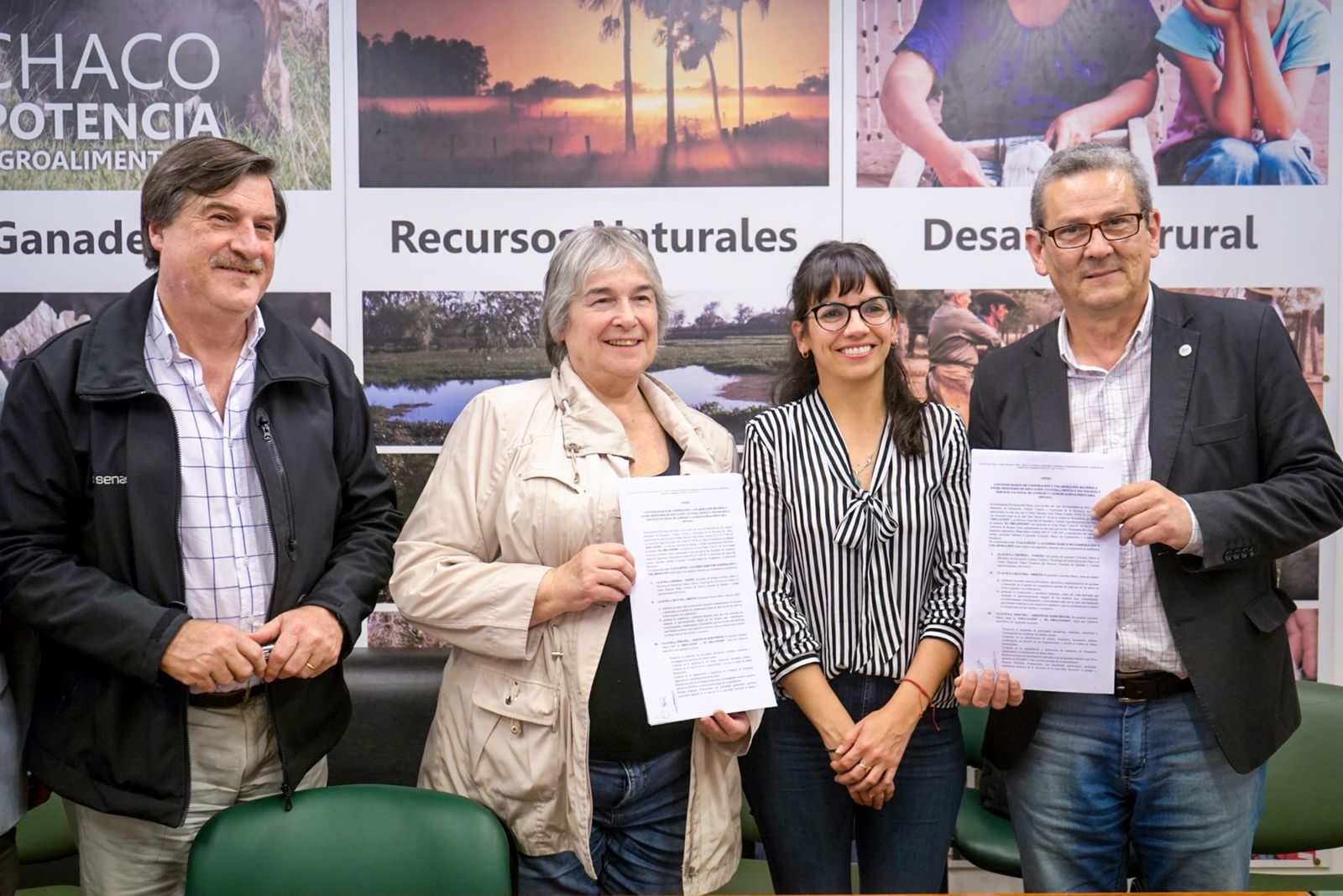 EL GOBIERNO Y SENASA FIRMARON CONVENIO DE FORMACIÓN EDUCATIVA PARA POTENCIAR EL DESARROLLO PRODUCTIVO Y AGROALIMENTARIO PROVINCIAL