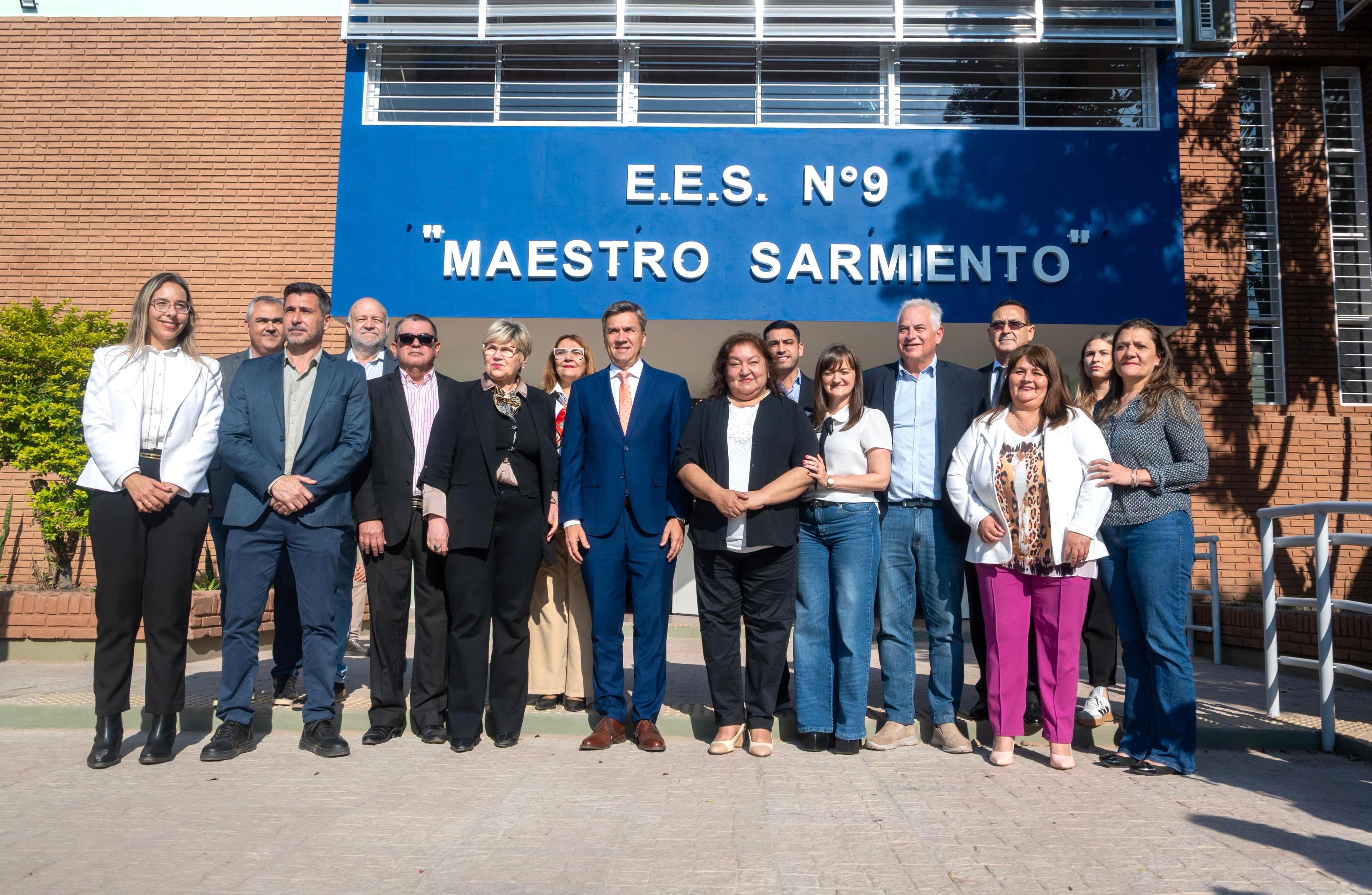 UN D&Iacute;A HIST&Oacute;RICO: DESPU&Eacute;S DE 6 A&Ntilde;OS, EL &ldquo;BACHI&rdquo; 9 DE VILLA &Aacute;NGELA, VOLVI&Oacute; A SU RENOVADO EDIFICIO