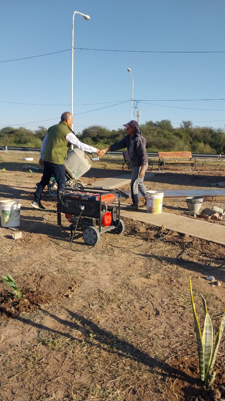 EL INTENDENTE ADALBERTO PAPP ANUNCIA INICIO DE MÁS PAVIMENTO EN VILLA ÁNGELA