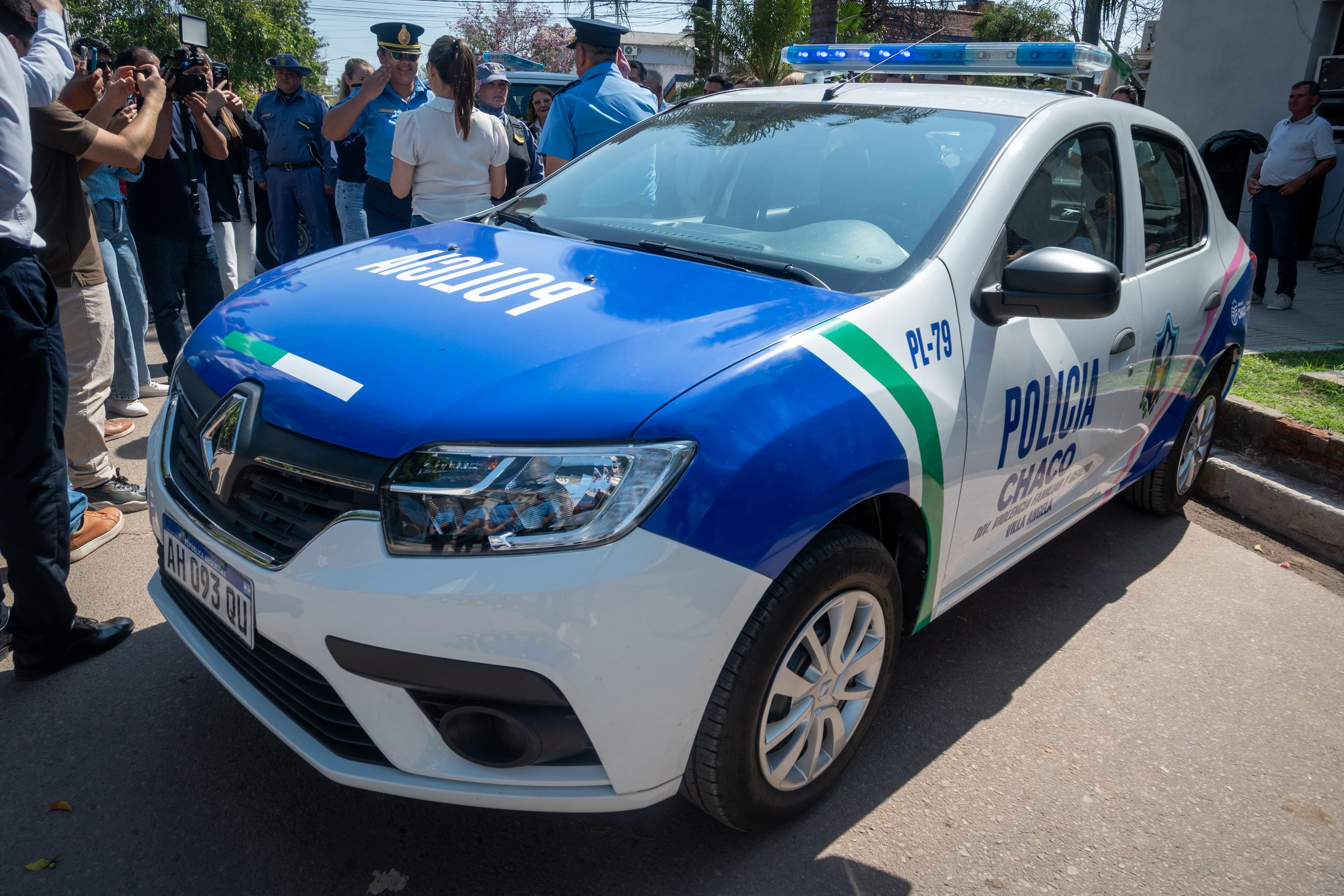 PLAN PROVINCIAL DE SEGURIDAD: SE ENTREGARON NUEVOS PATRULLEROS PARA VILLA &Aacute;NGELA