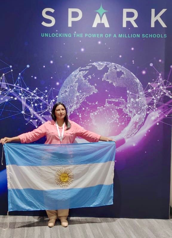 GLORIA CISNEROS REPRESENTA AL CHACO EN EL PREMIO DOCENTE M&Aacute;S IMPORTANTE DEL MUNDO