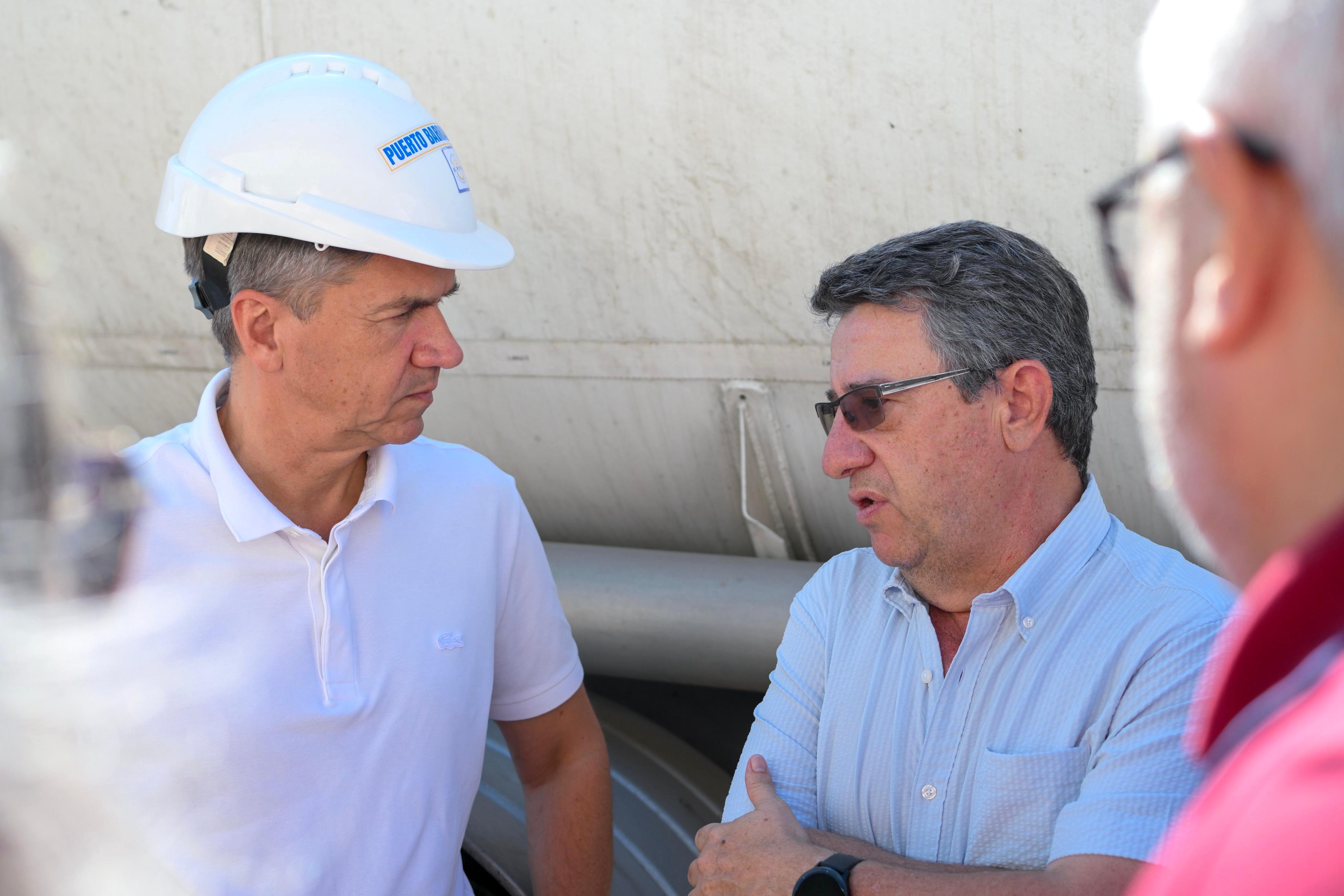 NUEVO LOGRO EN EL PUERTO DE BARRANQUERAS: CHACO EXPORTA ACEITE DE GIRASOL A ESPA&Ntilde;A
